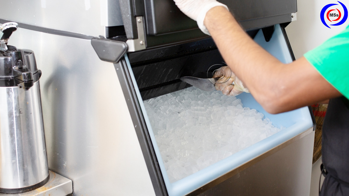 Khoang chứa đá máy làm đá viên ST-z400 Khoang chứa đá máy làm đá viên ST-z400