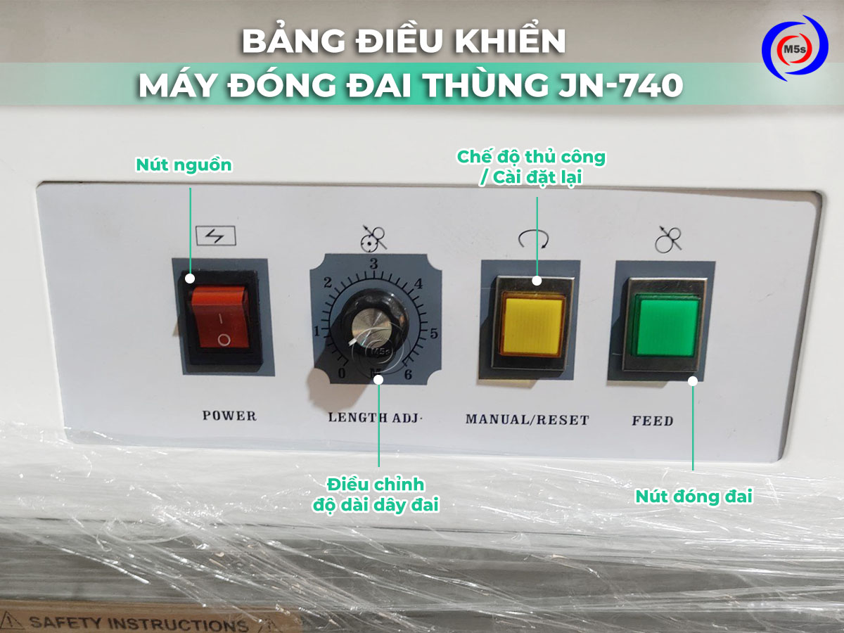 bảng điều khiển của máy siết dây đai JN-740