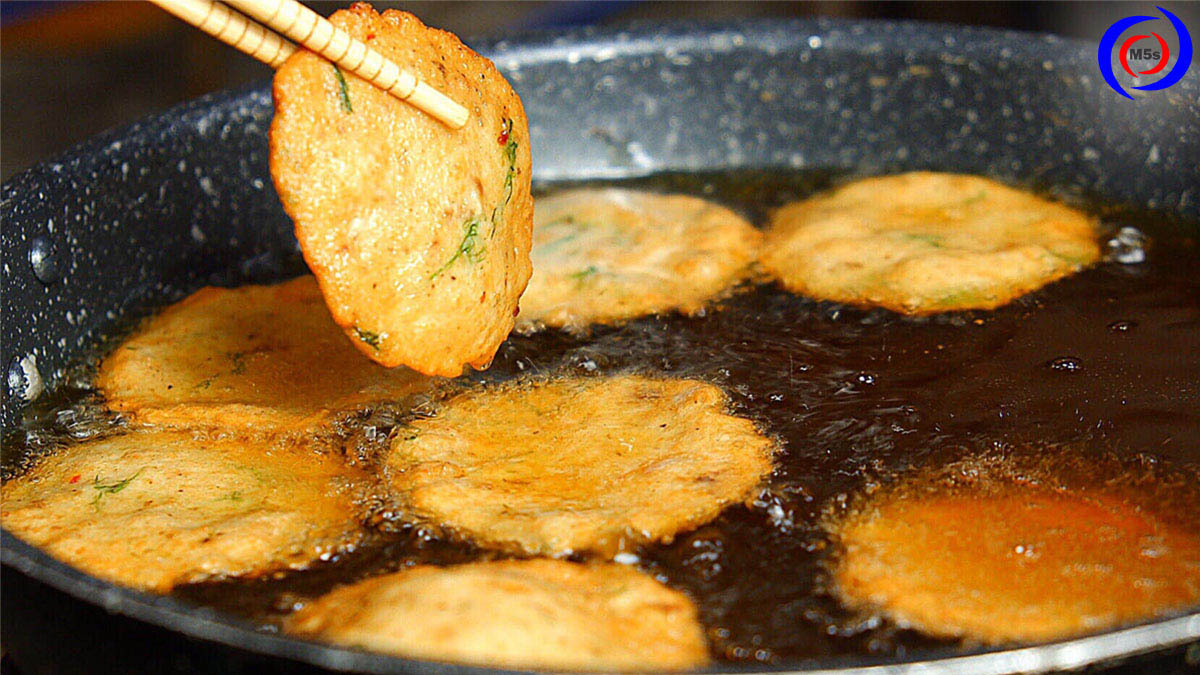 Chiên chả cá