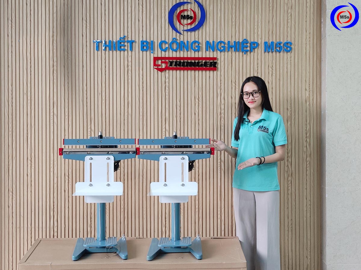 Máy hàn miệng túi dập chân tại công ty Thiết bị M5s Máy hàn miệng túi dập chân tại công ty Thiết bị M5s