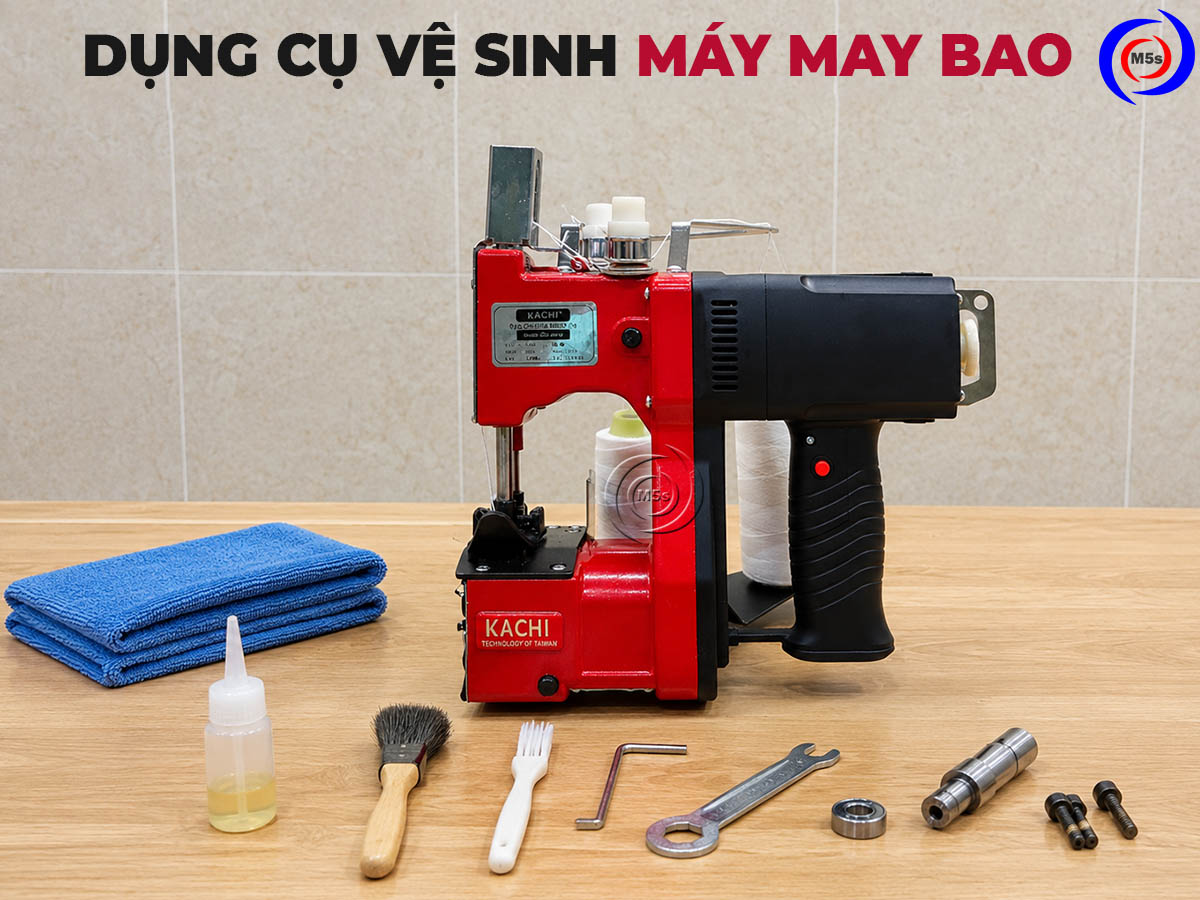 Dụng cụ cần cho việc vệ sinh máy may bao