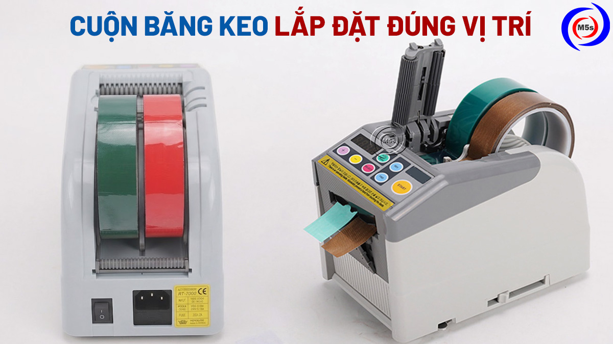 lắp cuộn băng keo đúng vị trí