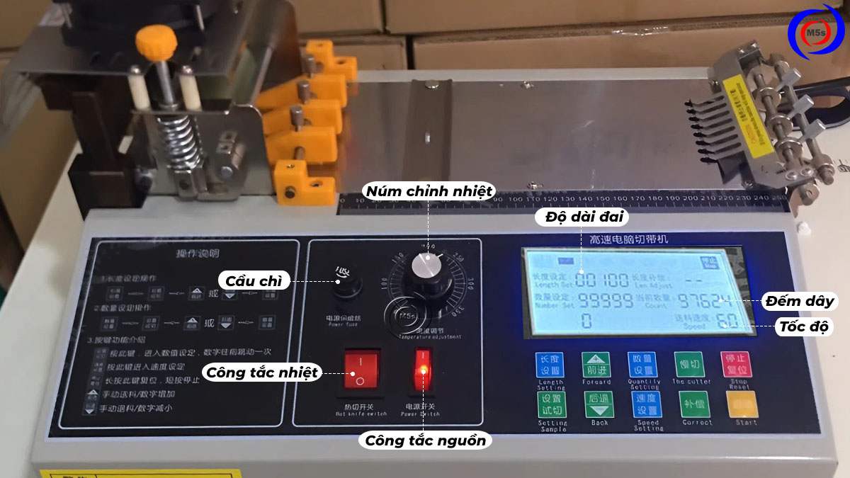 màn hình điều khiển máy cắt dây đai tự động