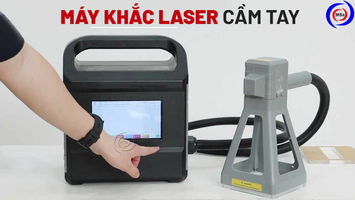 Máy khắc laser cầm tay