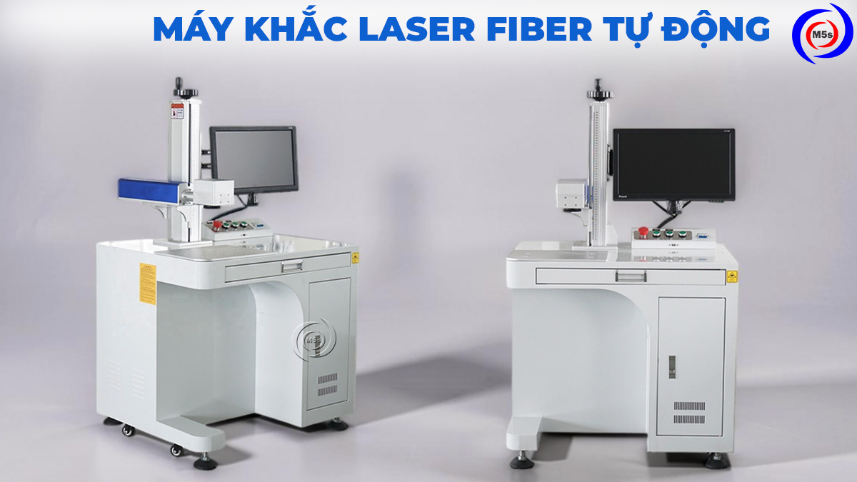 Máy khắc laser tự động