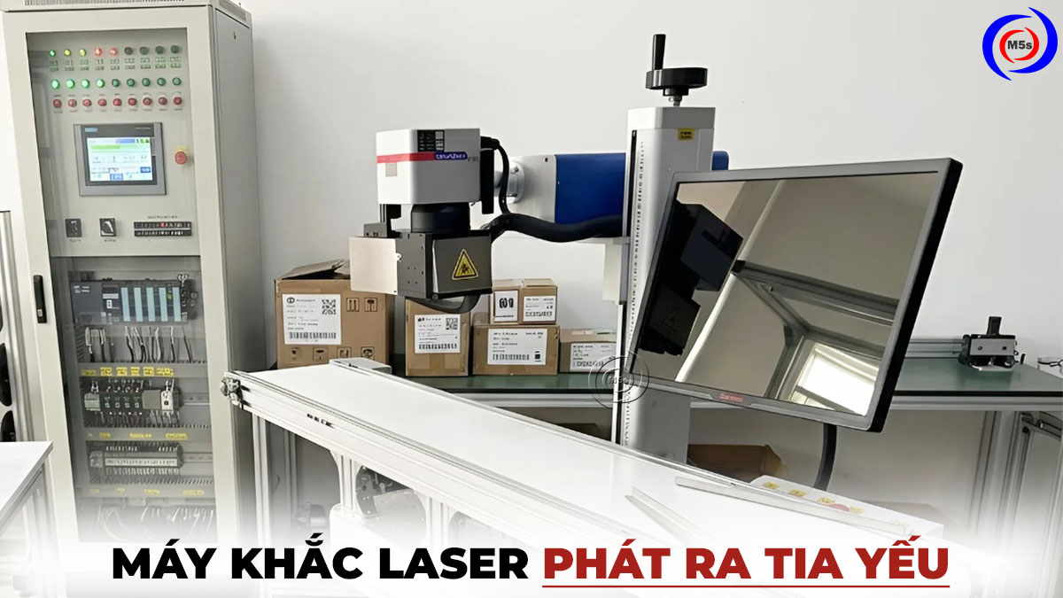 Máy khắc laser phát ra tia yếu Máy khắc laser phát ra tia yếu