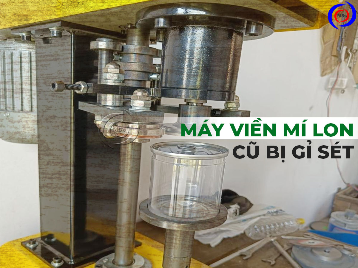 máy viền mí lon cũ bị gỉ sét