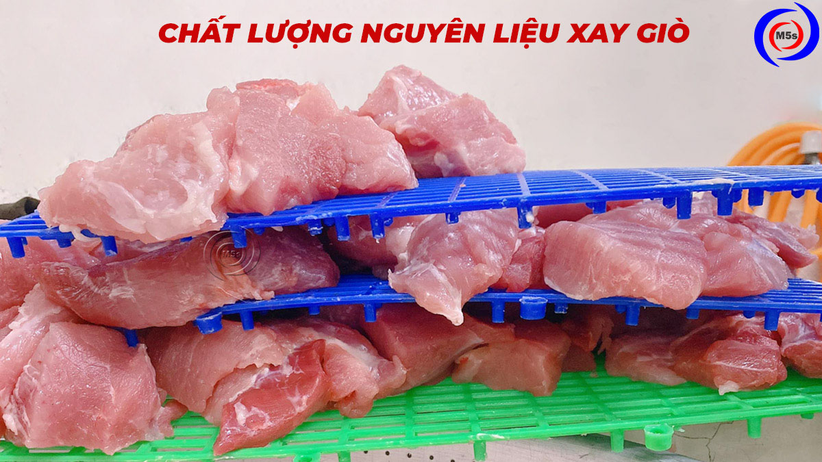 Chất lượng nguyên liệu xay giò chả