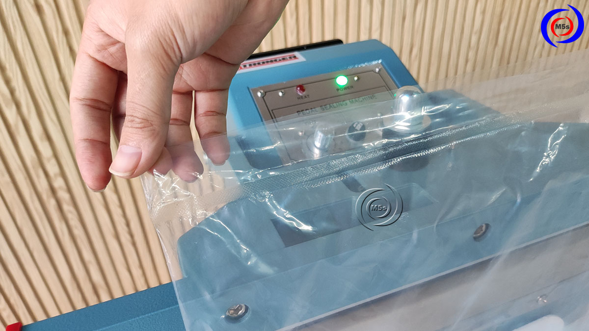 thành phẩm của máy hàn túi dập chân thành phẩm của máy hàn túi dập chân