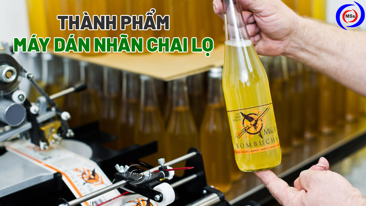 Thực tế thành phẩm máy dán nhãn chai lọ Thực tế thành phẩm máy dán nhãn chai lọ
